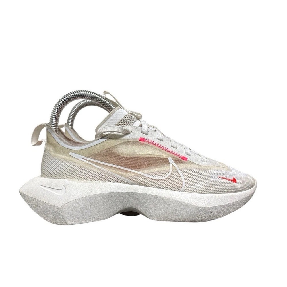 Nike Women's White and Cream Athletic Sneakers with Pink Accent